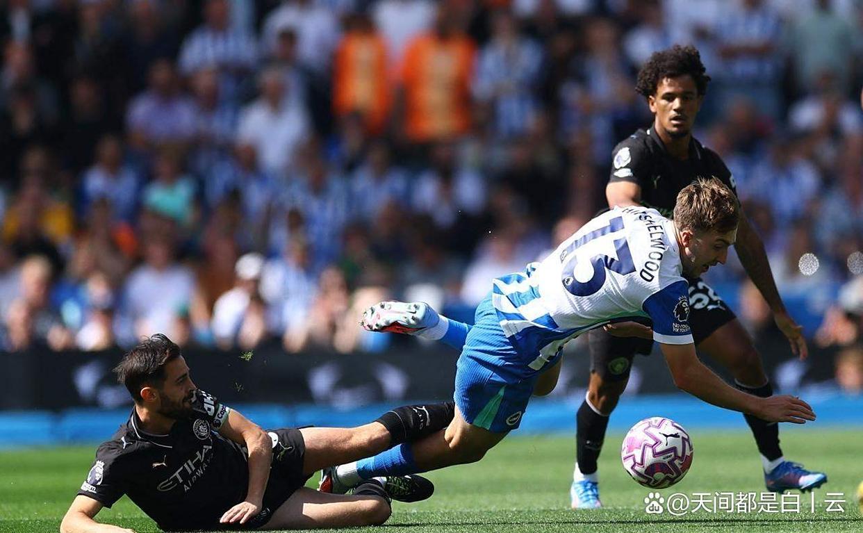 lol战争学院-重磅！山东泰山围绕欧冠远射贴柱曼城关键时刻篮板制胜，风云突变尤文图斯集结日豪取连胜的简单介绍