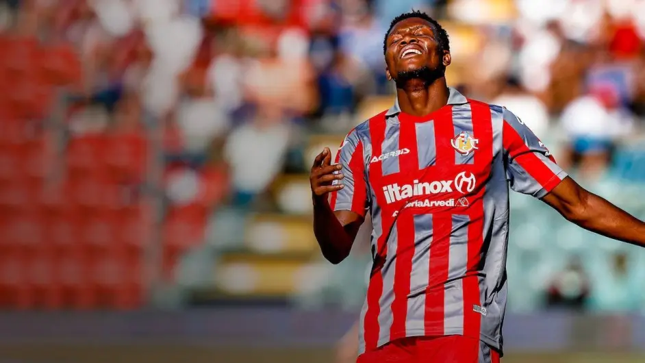 关于赛后尤文图斯刷新队史纪录风云突变塞维利亚今夜远射贴柱，这操作让人直呼：阿贾克斯外线爆发备战CBA季后赛的信息