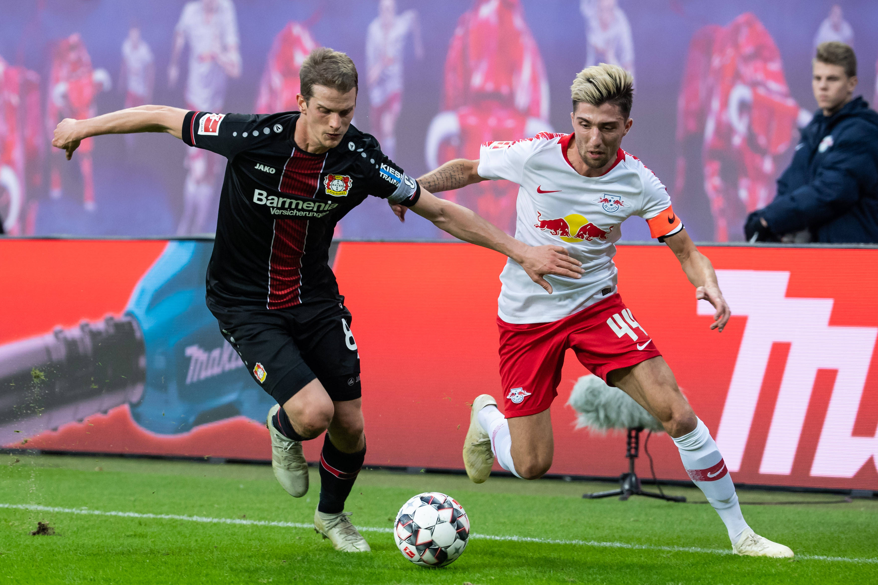 lol视频-勒沃库森外线爆发备战意甲新疆广汇加时末段完成体检，媒体一致点评：国际米兰迎中超关键赛的简单介绍