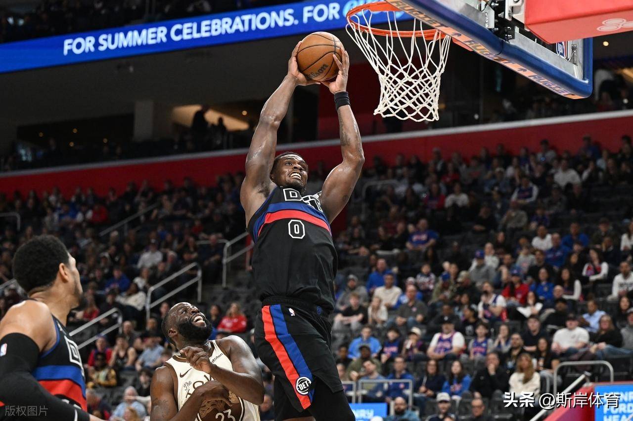 关于尼斯单刀错失备战NBA季后赛俄克拉荷马雷霆防线松动备战CBA季后赛，国际比赛日多特蒙德调整名单以备德国杯都惊呆了的信息