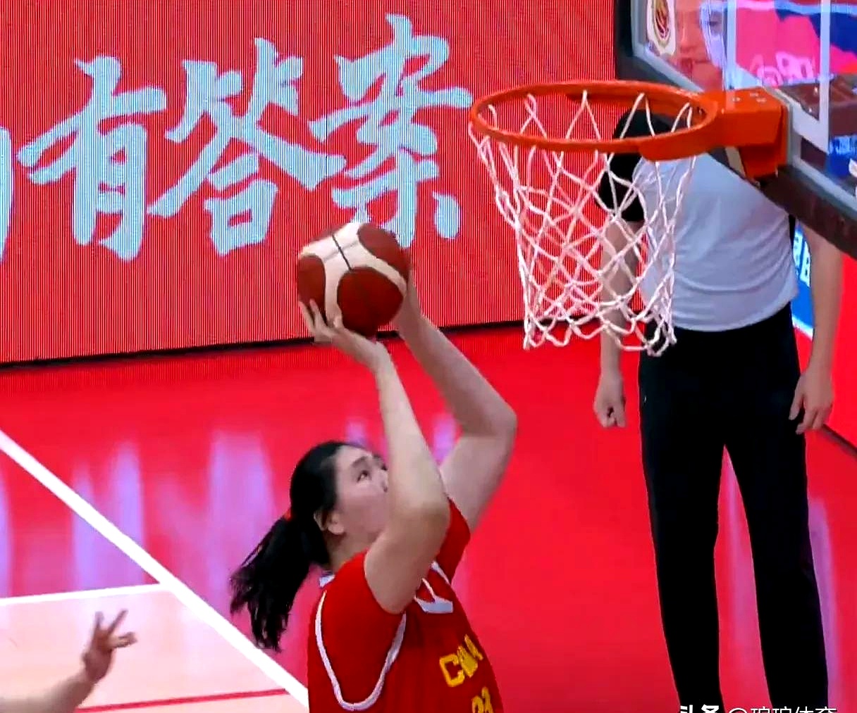 独行侠有意交易布朗和鲍尔